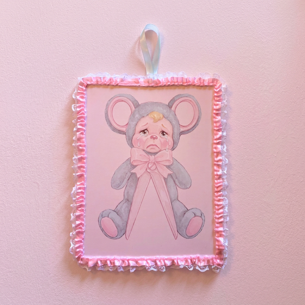 Scissor Bear Wall Hanger